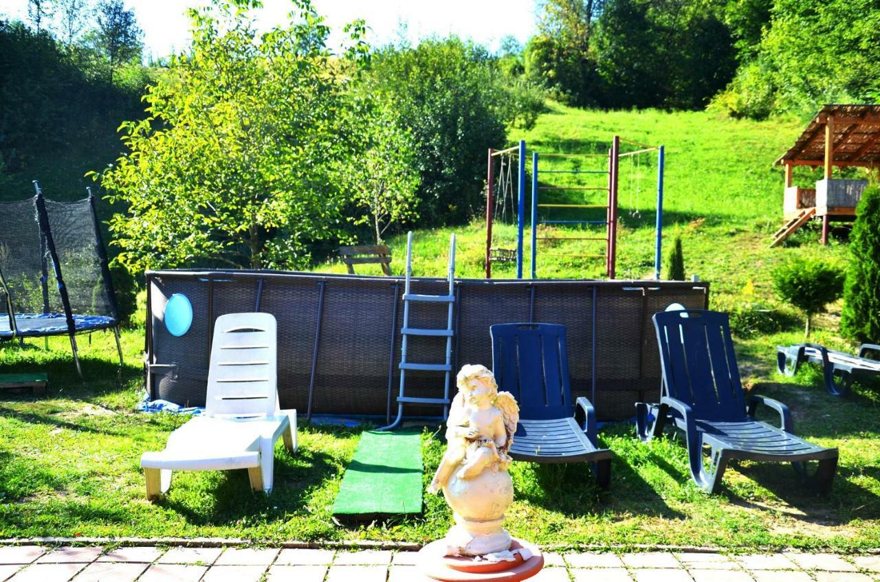 Teremok Guest House Vyshka Esterno foto