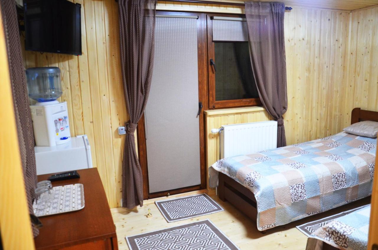Teremok Guest House Vyshka Esterno foto